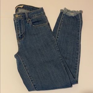 Levi’s women’s 721 high rise skinny jeans size 26